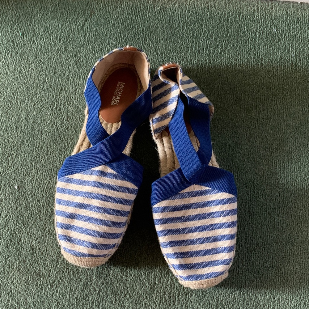 MK royal blue and tan striped sandals
